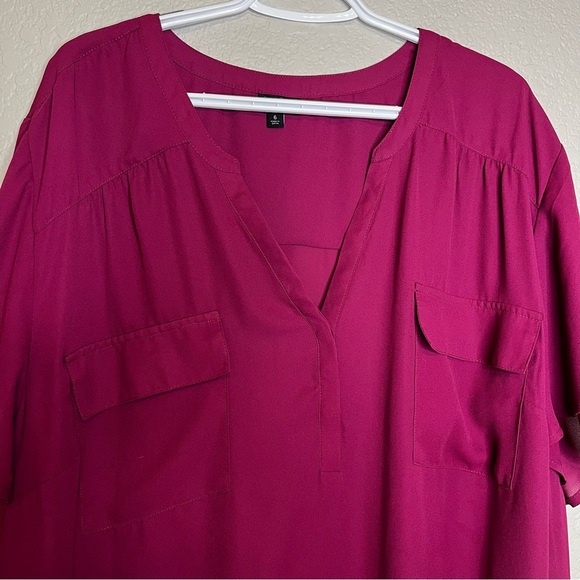 Torrid Harper Berry Color Women's Flutter Sleeve Blouse Size 6 (6X) - Picture 2 of 15